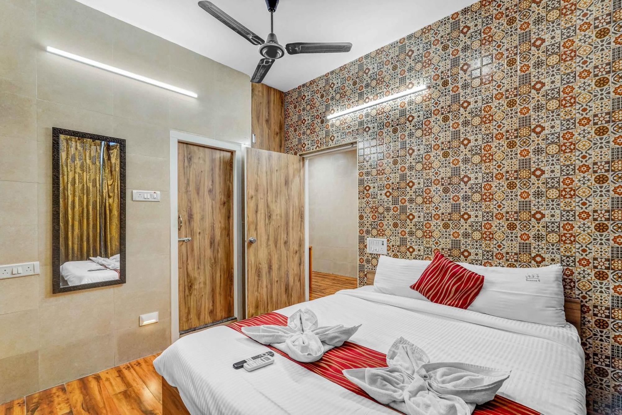 Season 4 Residences - 1Bhk Furnished Apartments Madras Buitenkant foto